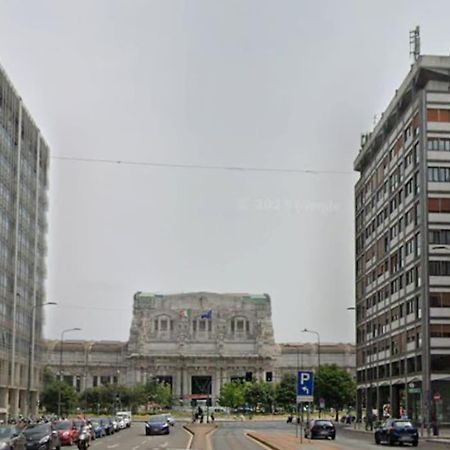 Yellow Flat Central มิลาน ภายนอก รูปภาพ